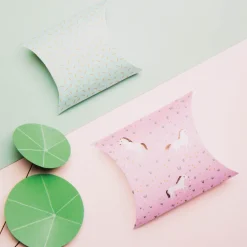 Rico Design Geschenkschachteln Mix Einhorn Mint Rosa mit Folienprägung 6 Stück verschieden groß