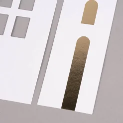 Rico Design Kartendeko Papierhäuser weiß goldfarbig 4-teilig