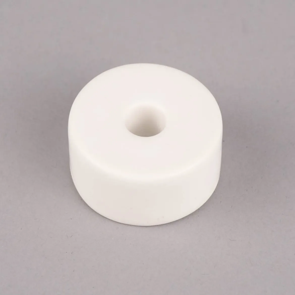 Rico Design Kerzenhalter für kleine Stabkerzen Keramik matt weiß 2x4,5cm