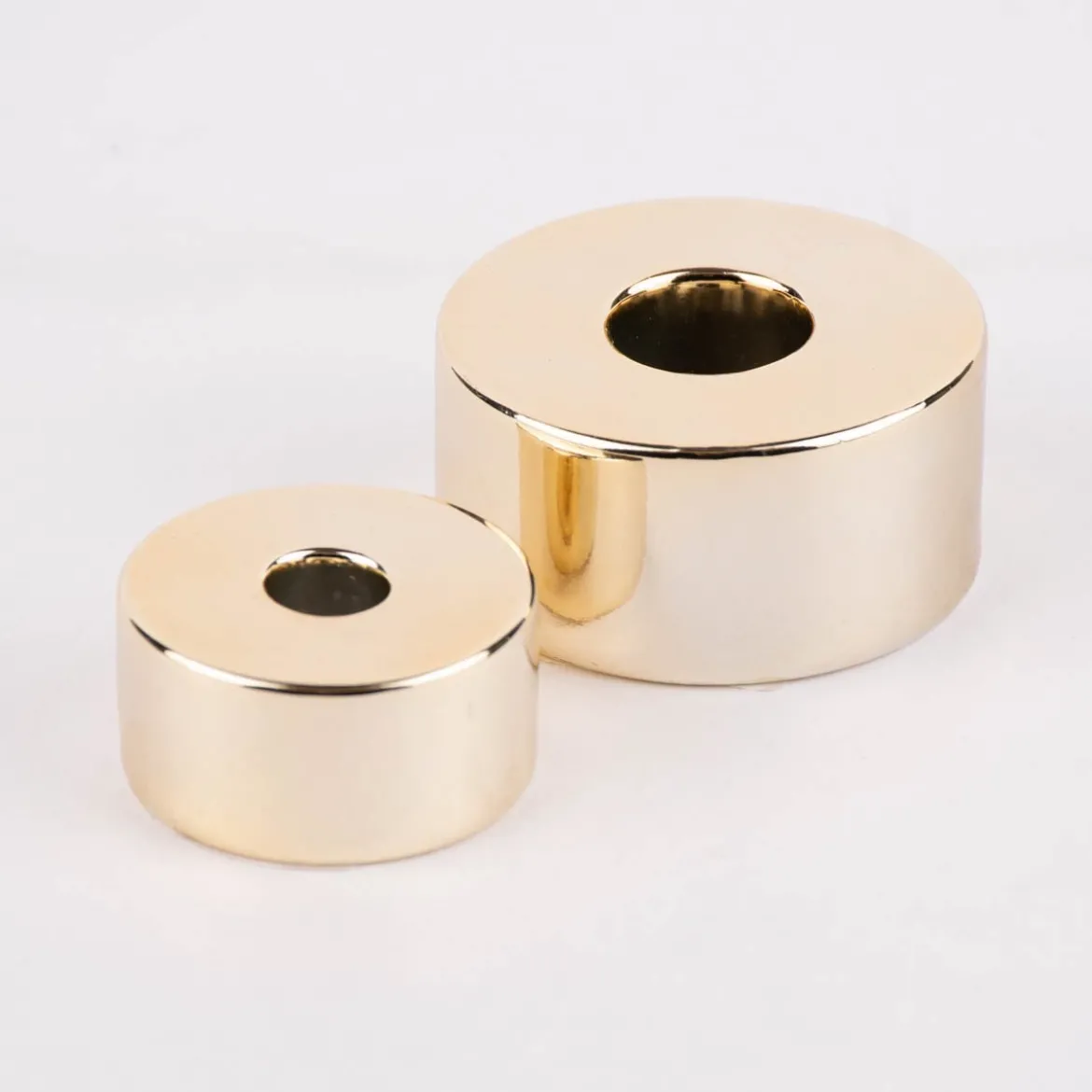 Rico Design Kerzenhalter für Stabkerzen Keramik glänzend goldfarbig 3x6cm