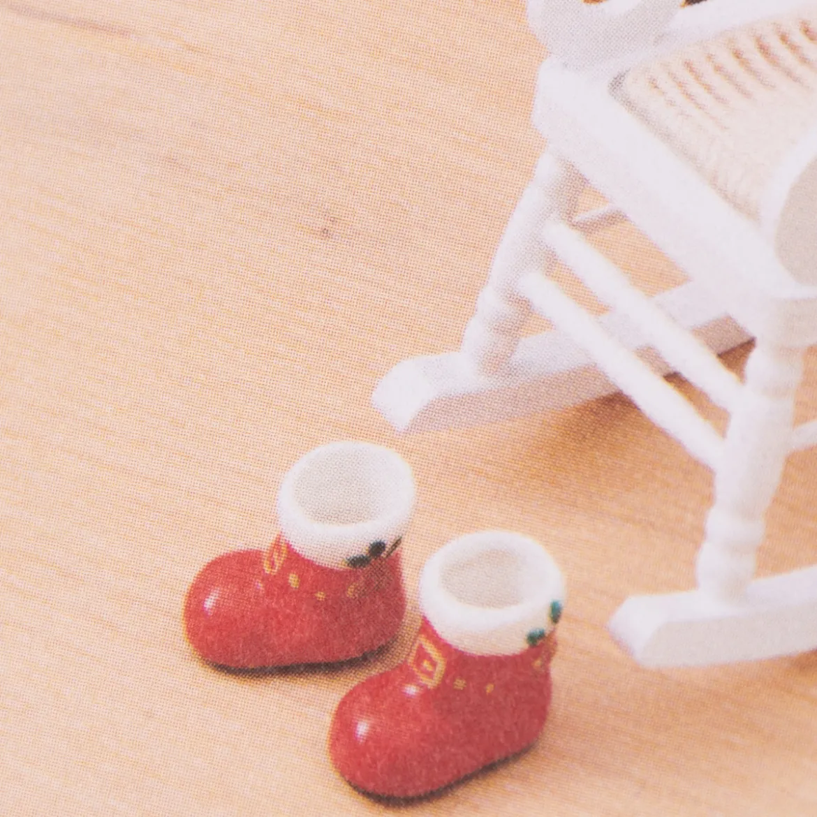 Rico Design Miniatur Nikolaus Stiefel Keramik rot weiß 2x2cm