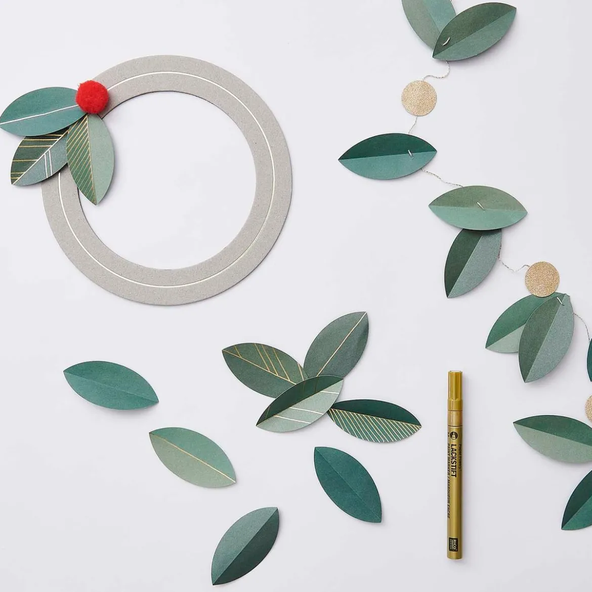 Rico Design Papierblätter grün 60 Stück