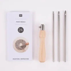 Rico Design Punch Needle mit Holzgriff und auswechselbaren Nadeln in verschiedenen Stärken 6teilig