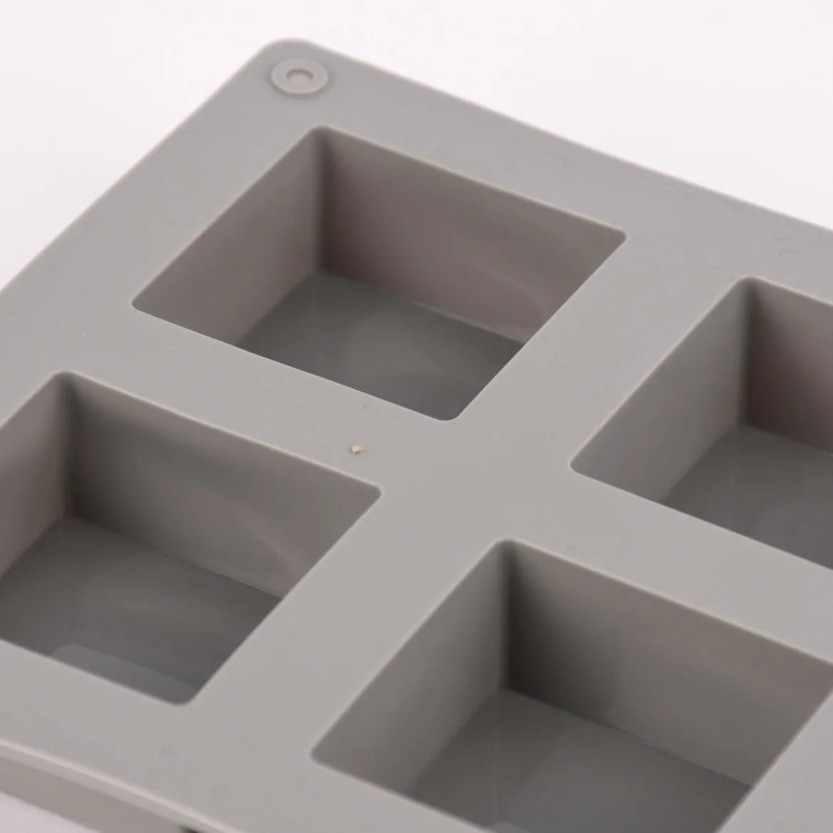 Rico Design Seifengießform quadratisch für 6 Stück 5x5x2,5cm