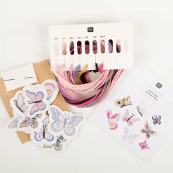 Rico Design Stick & Stitch Schmetterlinge 21 Stk Stickvlies und Stickgarne