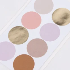 Rico Design Sticker Punkte und Streifen Mauve 4 Blatt 34 Stück
