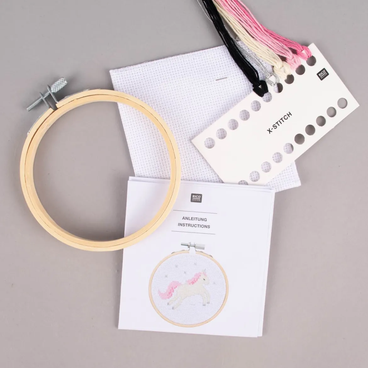 Rico Design Stickpackung Einhorn 10cm