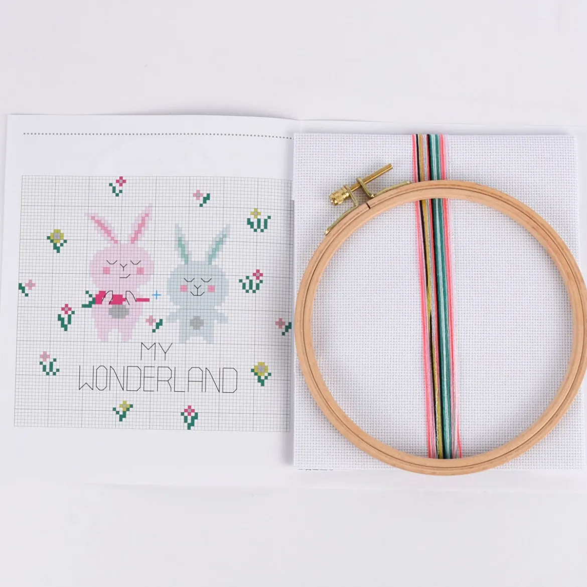 Rico Design Stickpackung Hasenpaar Wonderland 15,5cm