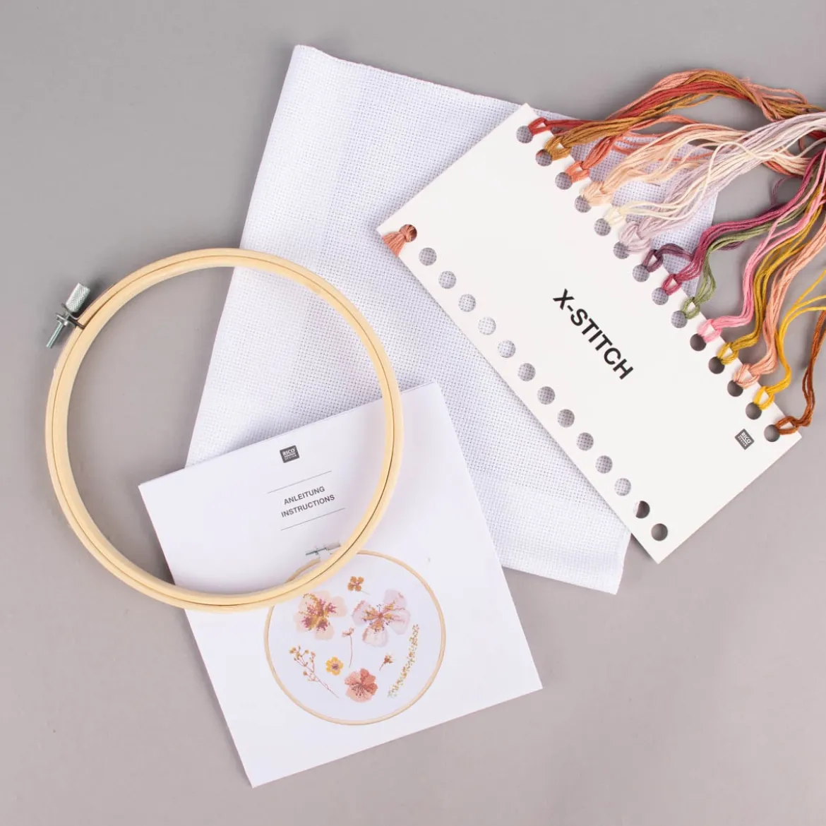 Rico Design Stickpackung Trockenblüten 15cm