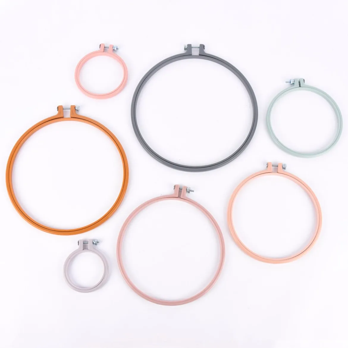 Rico Design Stickring aus Kunststoff puderrosa 17,8cm