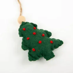 Rico Design Weihnachtshänger Filztannenbaum grün 8,x2,5x6cm