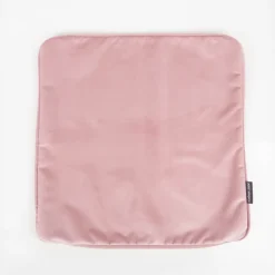Samtkissen LeVelvet mit Kederumrandung und Federfüllung rosa 50x50cm von SCHÖNER LEBEN.