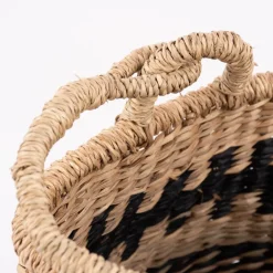 Sass & Belle Aufbewahrungskorb mit Henkel geflochten Streifen Seegras natur schwarz 28x30cm