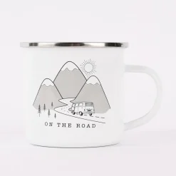Sass & Belle Emaille Tasse On the Road weiß schwarz 250ml