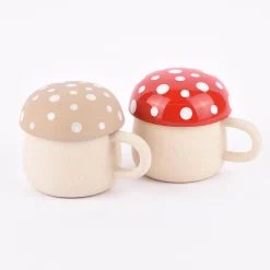 Sass & Belle Tasse mit Deckel Pilz Steinzeug beige natur weiß 320ml