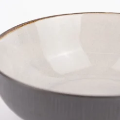 Schale Bowl mit gewelltem Rand reactive glaze reaktive Glasur hellgrau 17,5x6,5cm