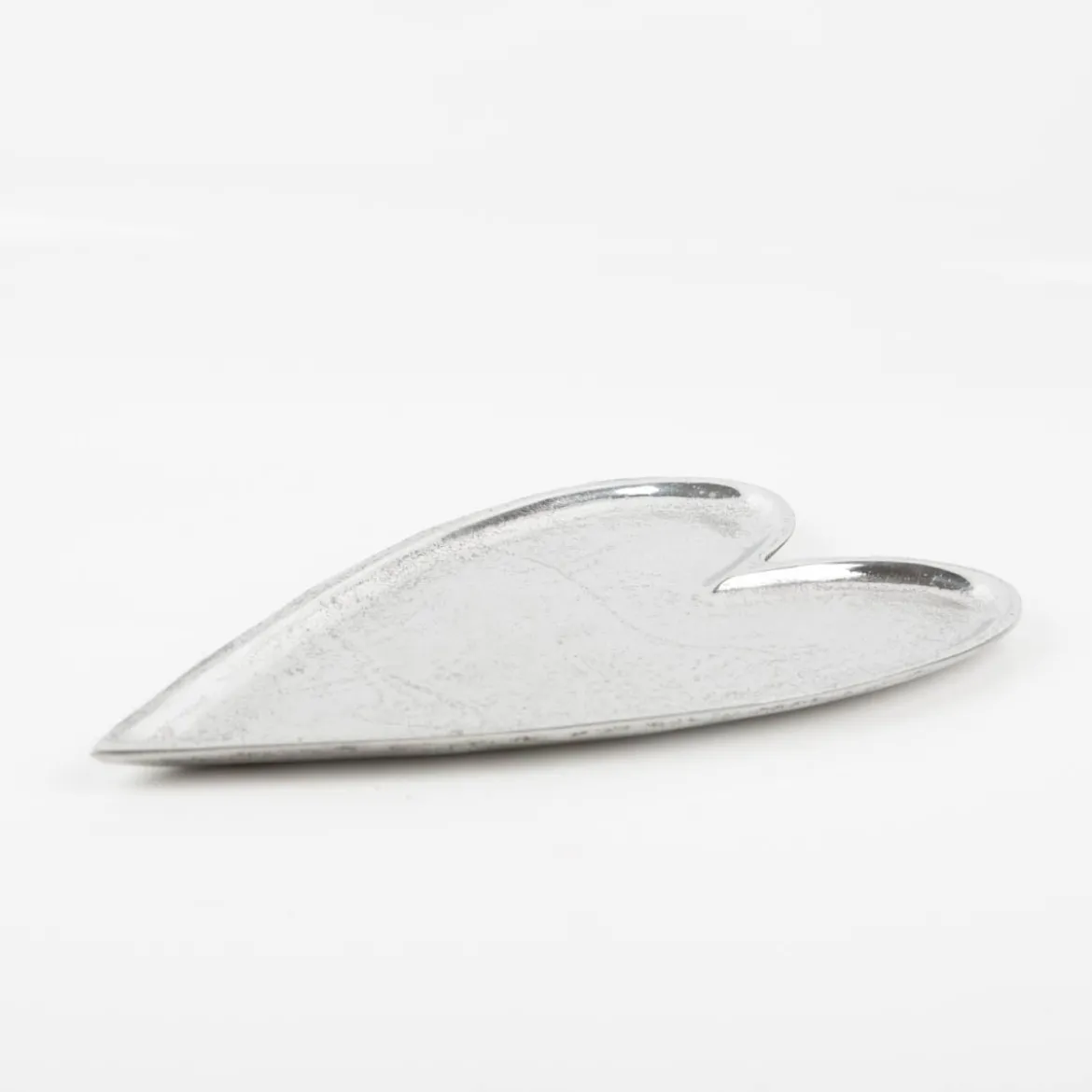 Schale Herz aus Aluminium lebensmittelecht handgearbeitet 18x30cm von Boltze