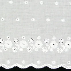 Scheibengardine Batist mit Lochstickerei Blumen weiß 47cm hoch