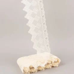 Scheibengardine Häkelspitze Stickerei Pik Karo natur 16 cm Breite