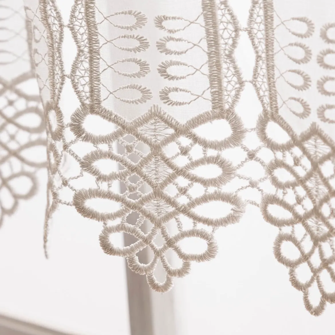 Scheibengardinen Meterware nähfrei Makramee Stickerei ecru 50cm Höhe