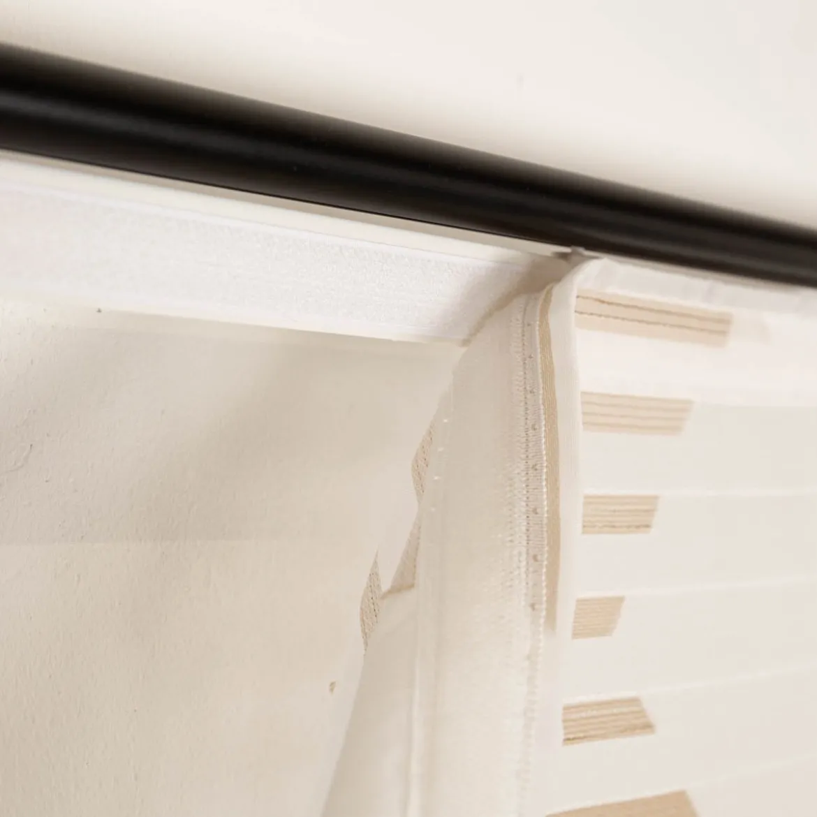 Schiebevorhang Mika Scherli transparent wollweiß beige 245x60cm (BxH)