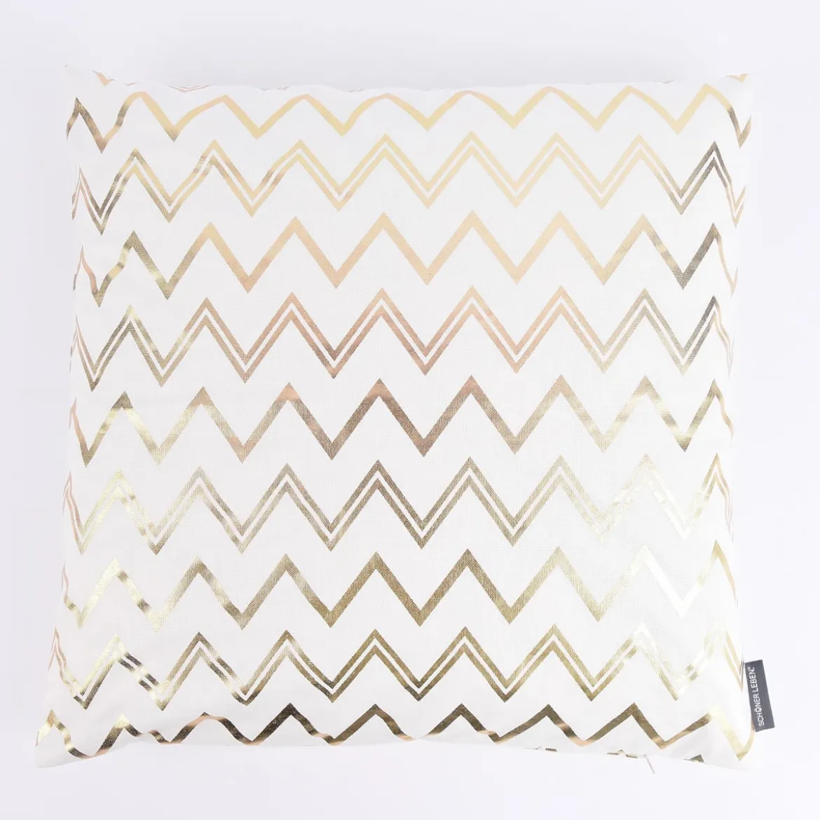 SCHÖNER LEBEN. Kissenhülle Chevron Zacken weiß goldfarbig metallic 50x50cm