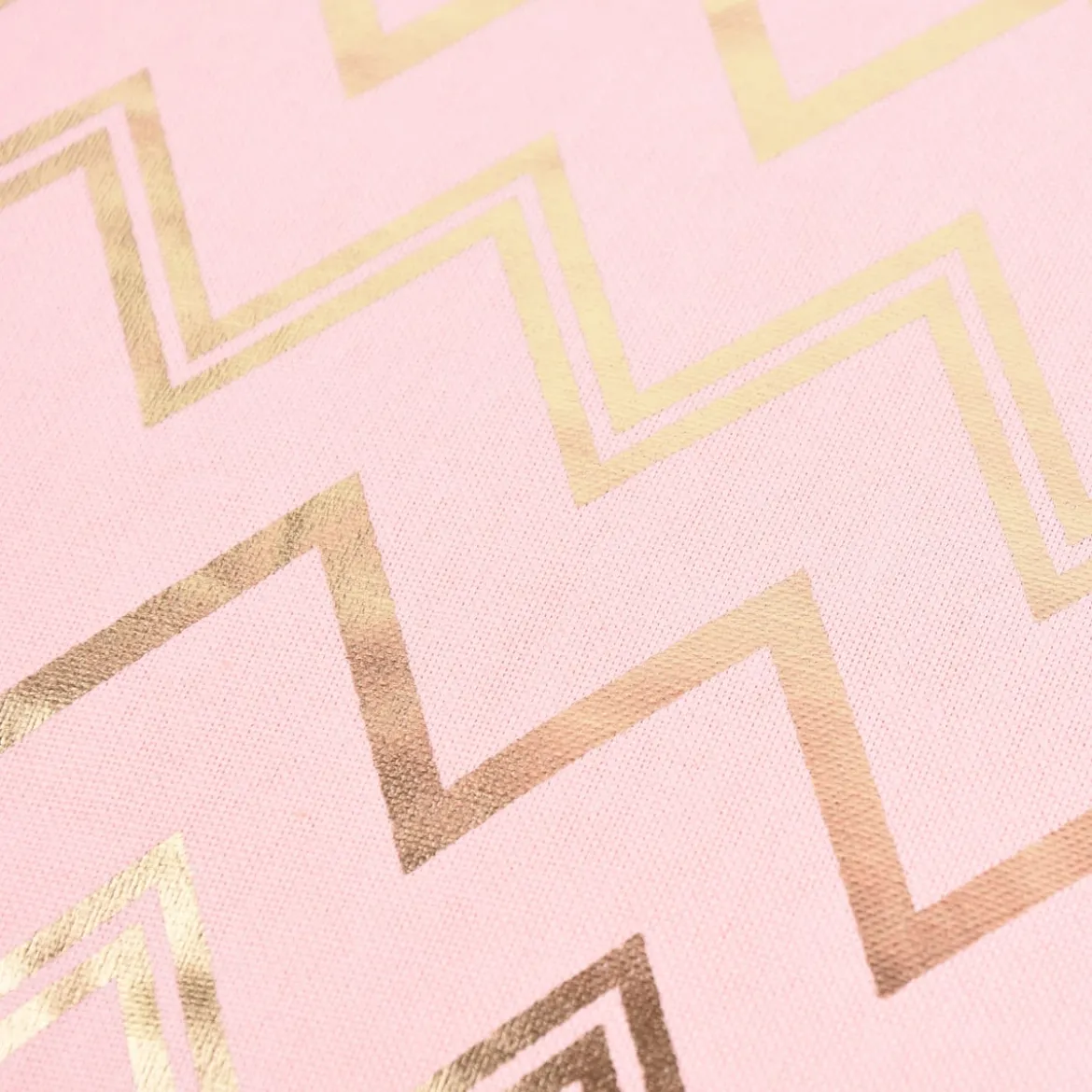 SCHÖNER LEBEN. Kissenhülle Chevron Zacken rosa goldfarbig metallic 50x50cm