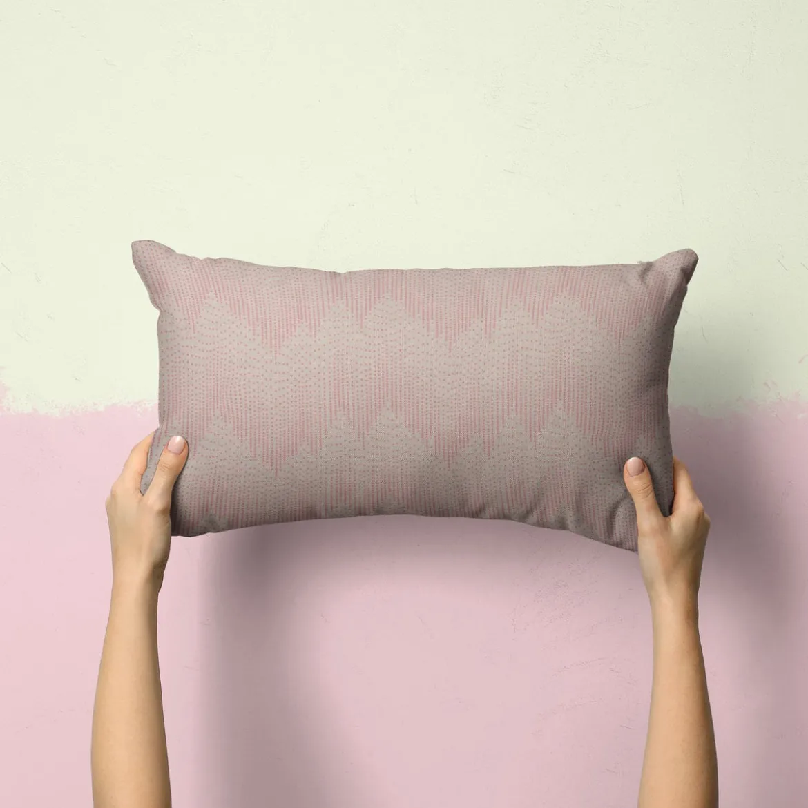 SCHÖNER LEBEN. Kissenhülle Chevron Zacken Punkte natur rosa 30x50cm