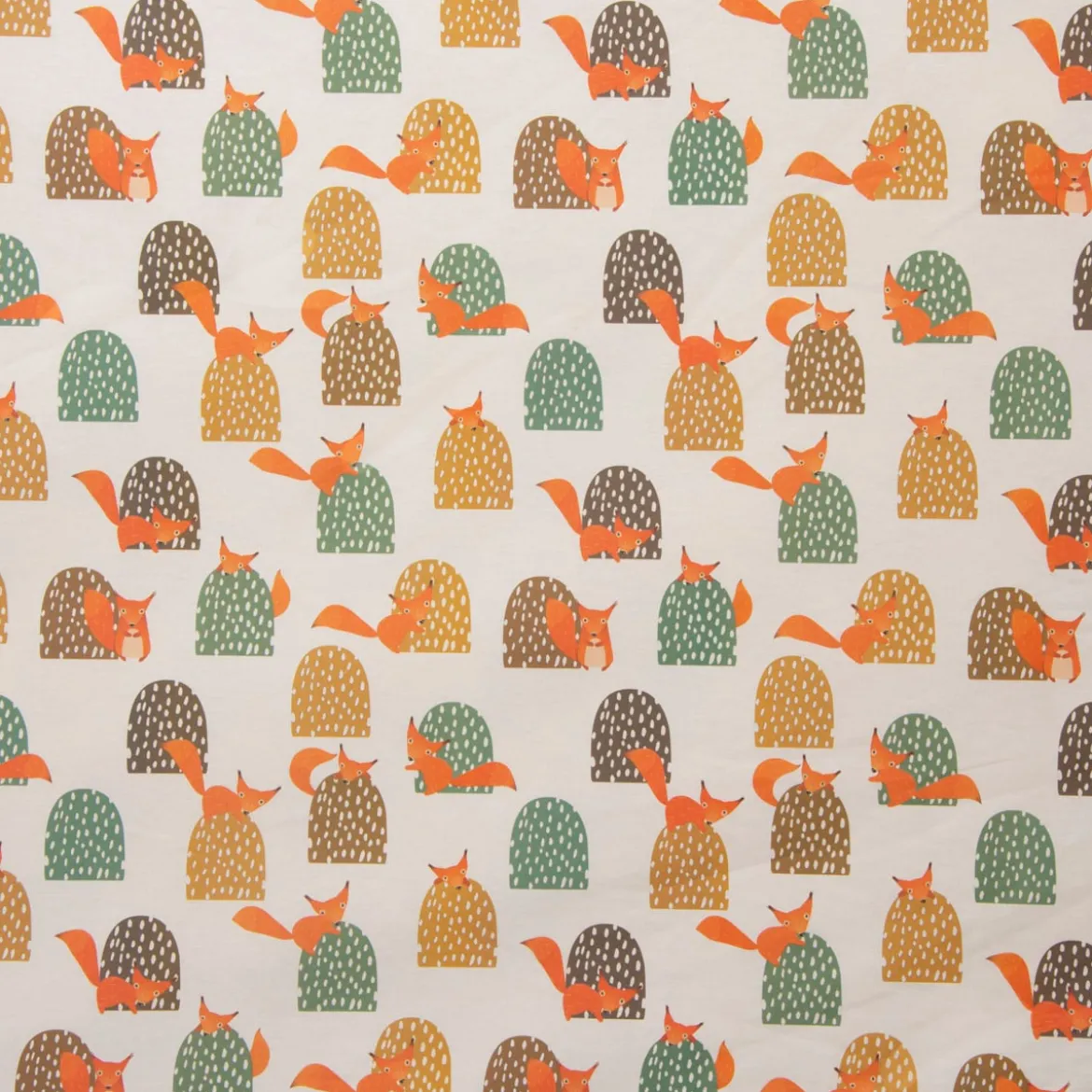 SCHÖNER LEBEN. Kissenhülle Eichhörnchen Hügel mint braun ocker orange verschiedene Größen