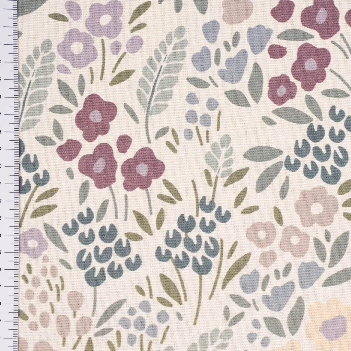 SCHÖNER LEBEN. Tischdecke Digitaldruck Allover Blumenwiese cremeweiß lila verschiedene Größen
