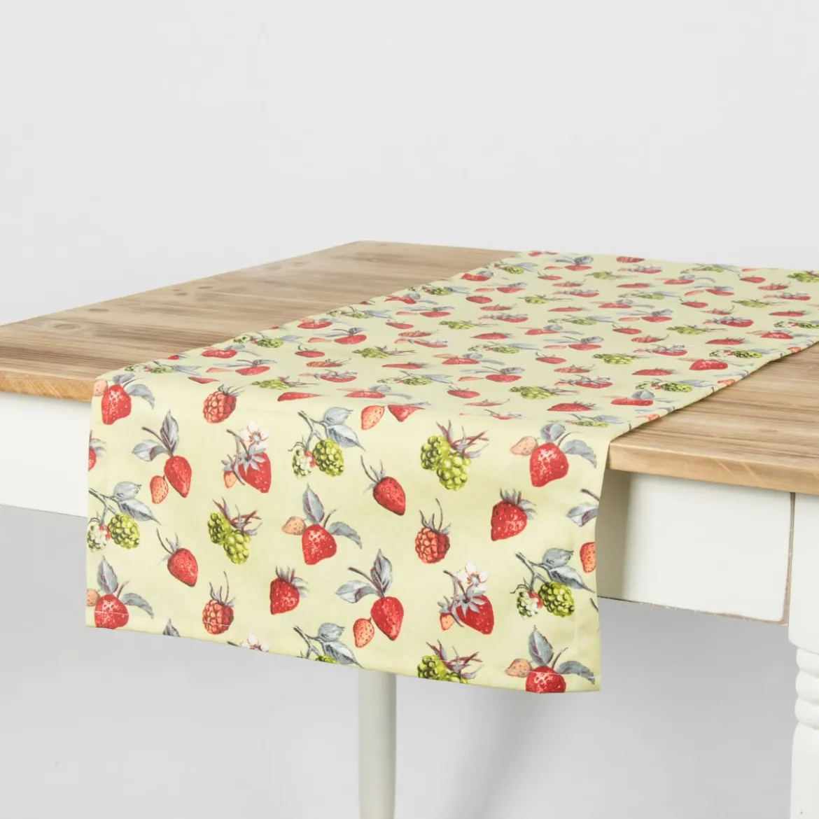 Schöner Leben Tischläufer Erdbeeren Brombeeren grün rot 40x160cm
