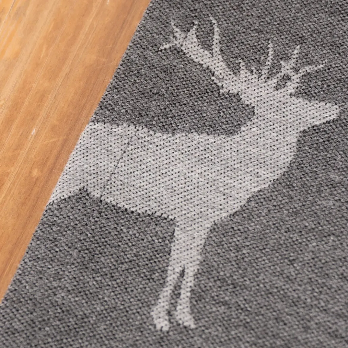 SCHÖNER LEBEN. Tischläufer Jacquard Cosy mit Hirschen dunkelgrau grau 40x160cm