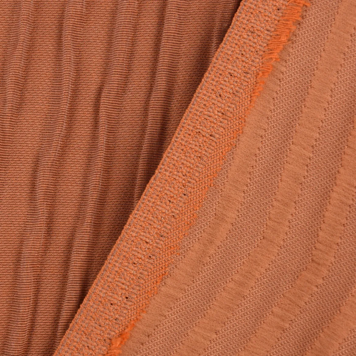 Schöner Wohnen Dekostoff Doppelgewebe Reliefeffekt Run Linien terracotta 126cm Breite