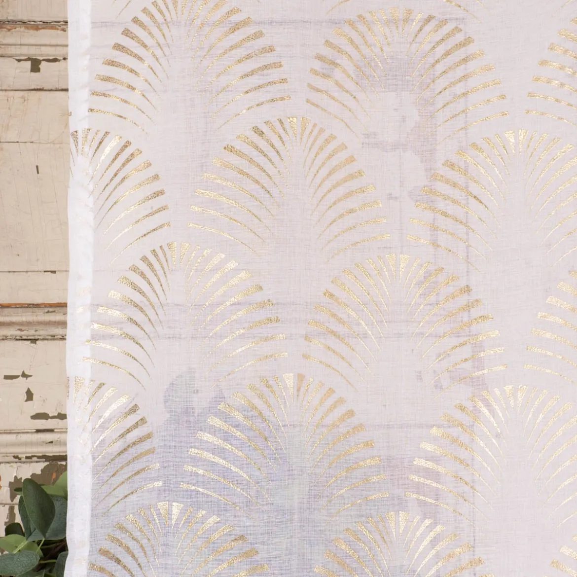 Ösengardine Reliefdruck Ornamente Bögen offweiß goldfarbig 140x260cm