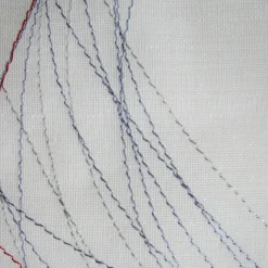 Ösenvorhang bestickt Kreise weiß blau rot 140x255cm