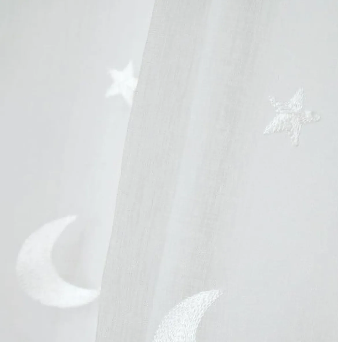Ösenvorhang Voile mit Stickerei Sterne und Monde Farbverlauf natur 140x260 cm