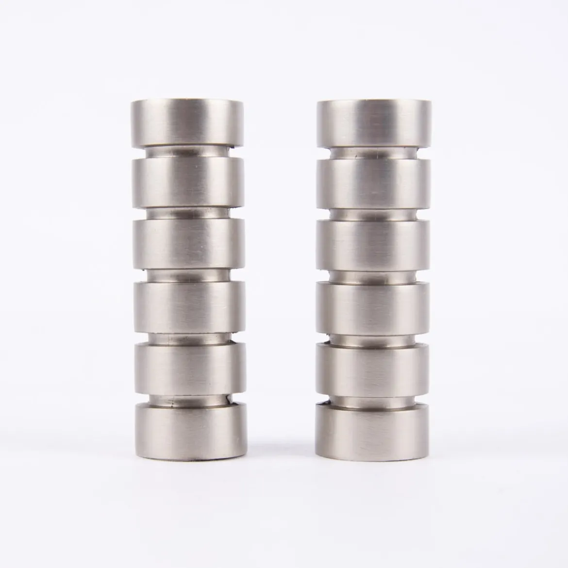 Serie NewYork Endstücke rillcube 2 Stück Ø20mm edelstahl-optik