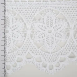 Spitzenborte Häkelborte Makramee Blumen weiß 14cm breit