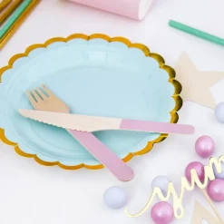 6 Stück Partyteller mit Wellenrand aus Pappe mint gold 18cm