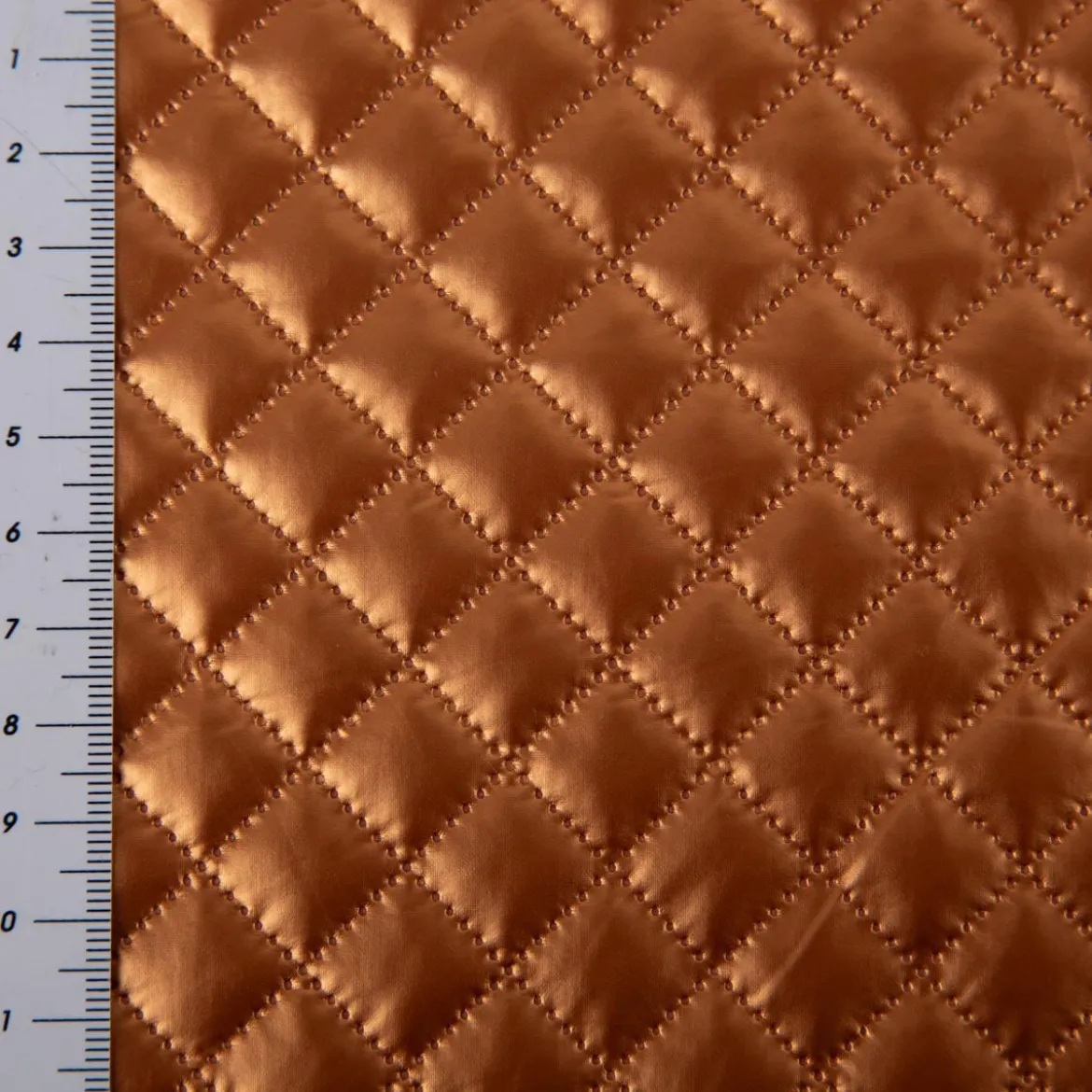 Steppstoff Metallic Kupfer Rautensteppung 140cm Breite
