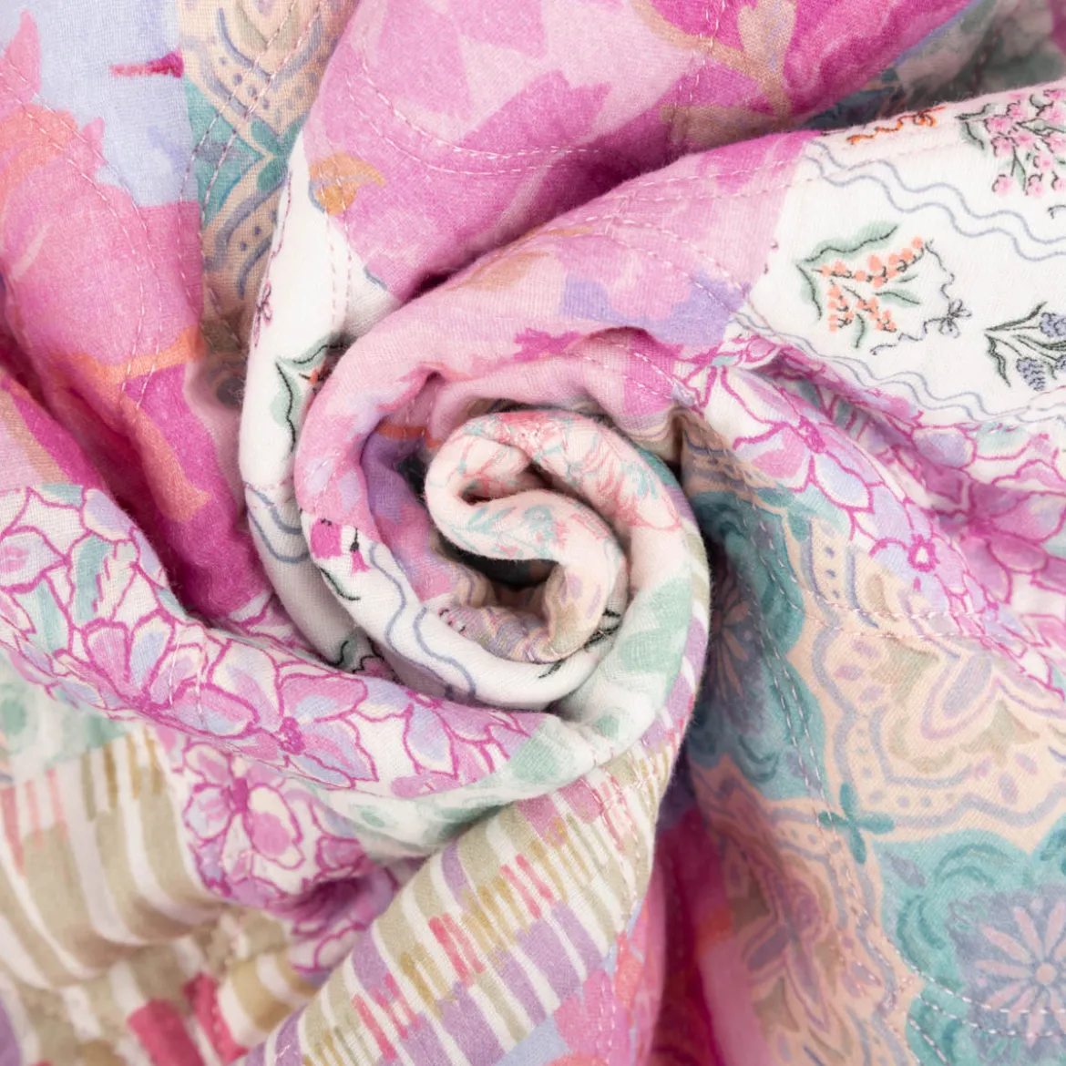 Steppstoff Musselin Stoff Blumen Patches Digitaldruck ecru rosa türkis 1,30m Breite