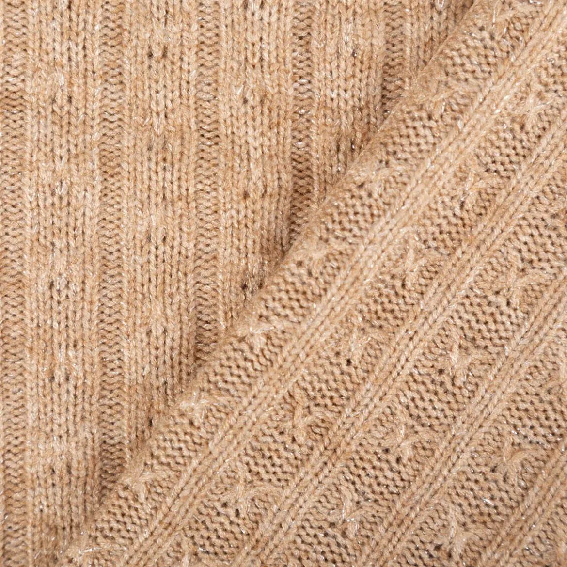 Strickstoff beige mit silberfarbigen Glitzereffekten 330g/qm 138cm Breite
