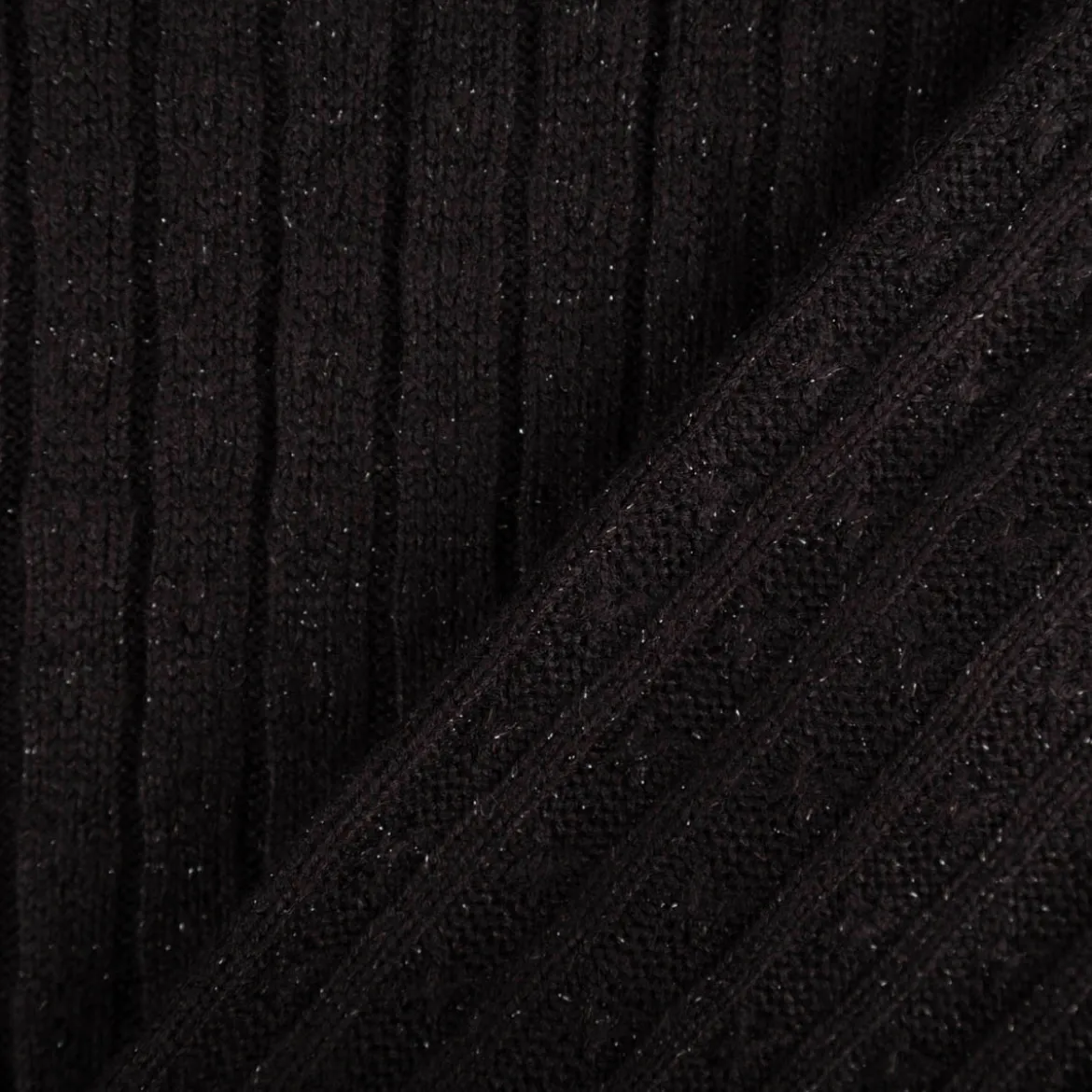 Strickstoff schwarz mit silberfarbigen Glitzereffekten 330g/qm 138cm Breite
