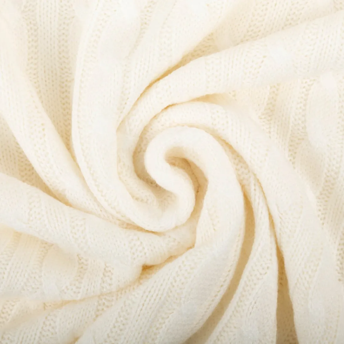Strickstoff Zopfmuster Viskose wollweiß – schwere Qualität, 140 cm Breite