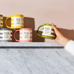Tasse PLANTS ARE MY THERAPY Keramik von Sass & Belle 300ml