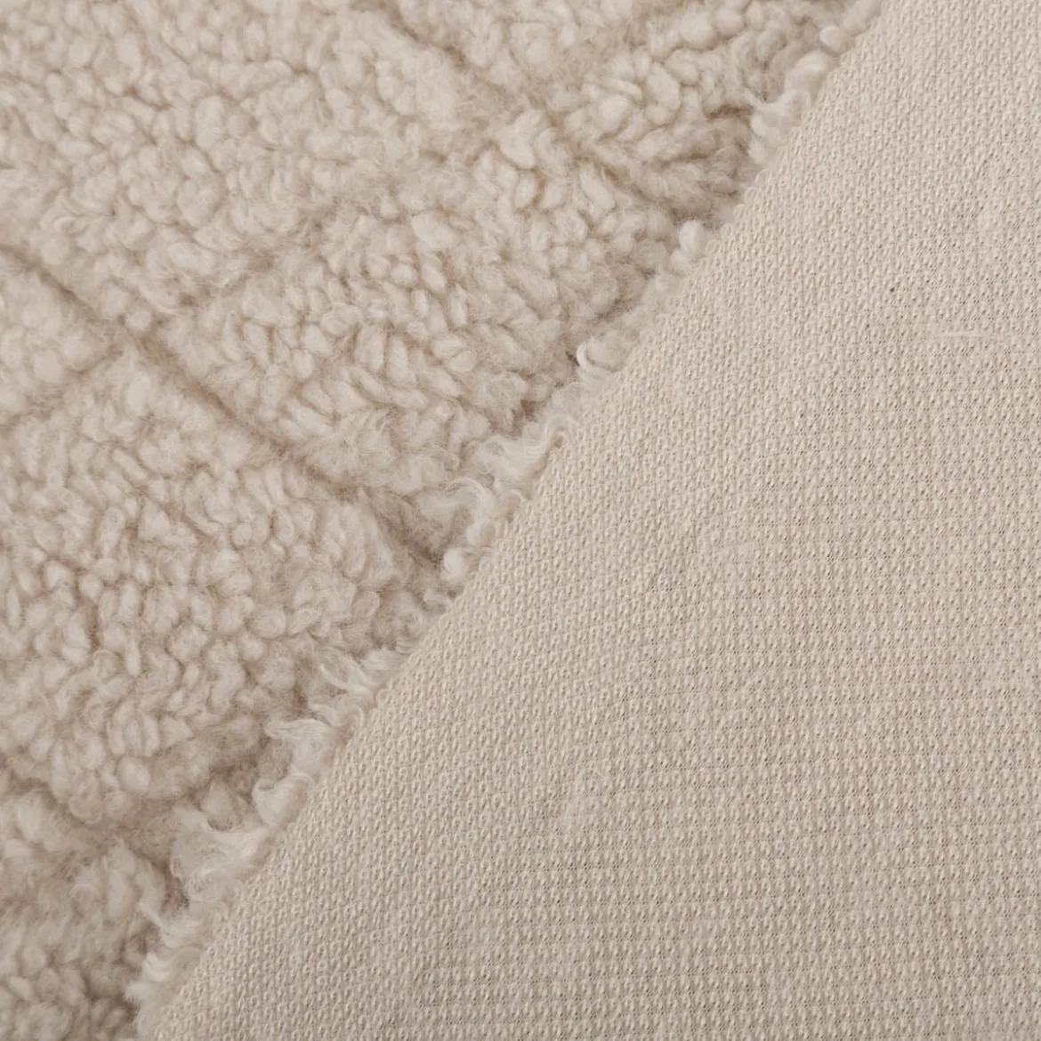 Teddystoff Diamond Rauten helles Beige 158cm Breite