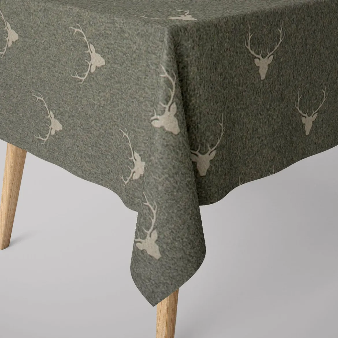 Tischdecke Jacquard Hirschkopf mit Geweih grün beige verschiedene Größen von SCHÖNER LEBEN.