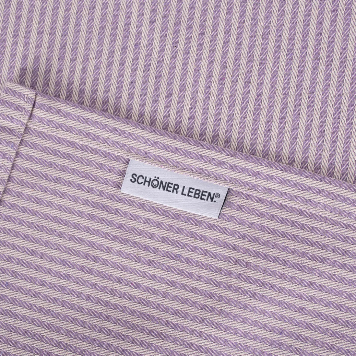 Tischläufer aus Dobbystoff mit schmalen Streifen lila beige in 40x160cm von SCHÖNER LEBEN.