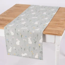 Tischläufer Cute Rabbit Garden Hasen Blumen mintgrün bunt 40x160cm von SCHÖNER LEBEN.