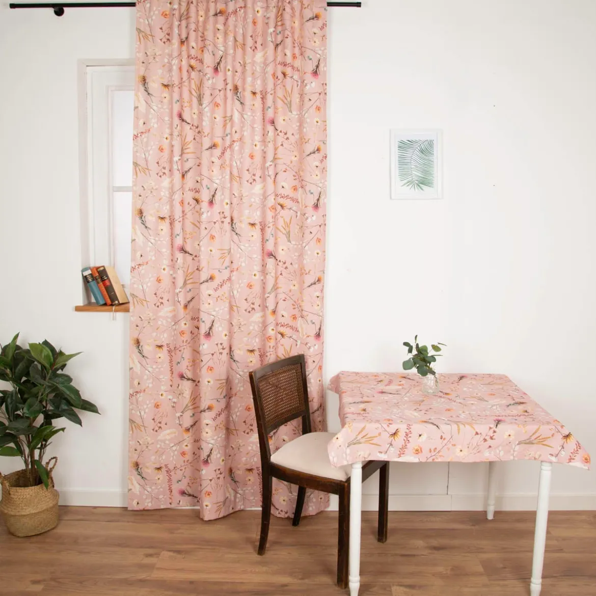 Tischläufer Dried Flower Romance rosa in 40x160cm von SCHÖNER LEBEN.